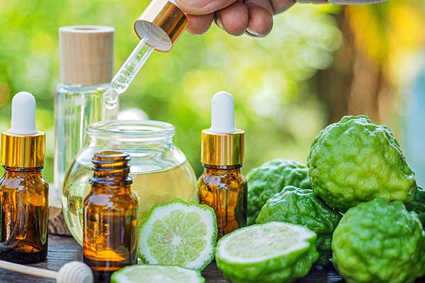 Aromathérapie et huiles essentielles
